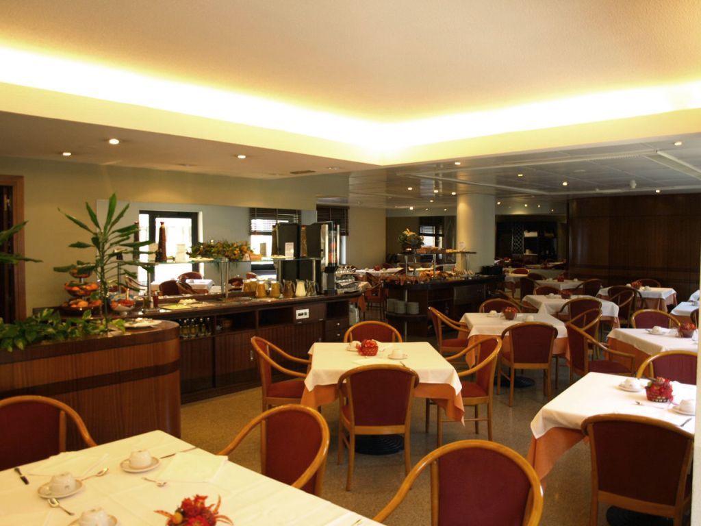 Hotel Metropolis Андора ла Веля Екстериор снимка